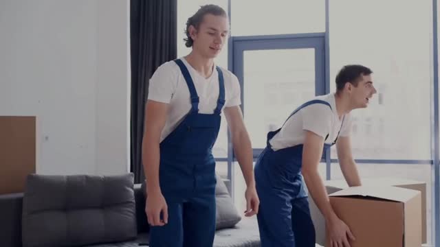Que Removal Ltd London Removals