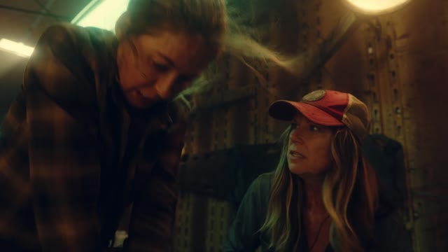 FEAR THE WALKING DEAD S06 E06 - Enterre-la devant la jambe de Jasper