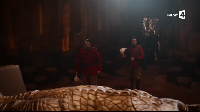 Doctor.Who.2005.S10E09.FRENCH.HDTV.x264-AMB3R