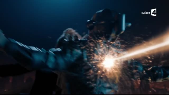 Doctor.Who.2005.S10E12.FiNAL.FRENCH.HDTV.x264-AMB3R