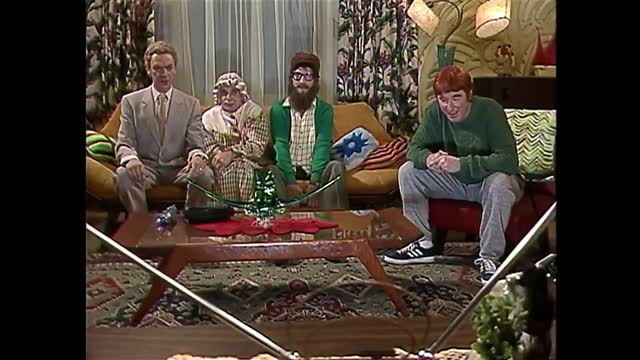 La Petite Vie S03E07 FRENCH 720p WEB-DL H264-CHELL