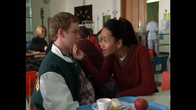 fait.moi.peur.7x04.L.Histoire.des.sauterelles.lunaires.DVDRip.Santant