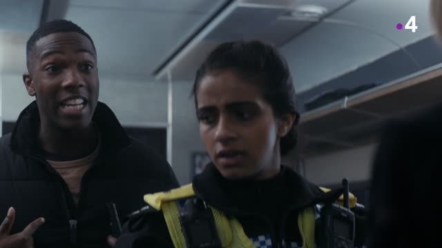 Doctor.Who.2005.S11E01.FRENCH.1080p.HDTV.H264-SH0W