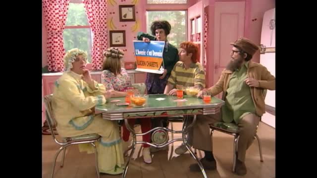 La Petite Vie S04E12 FRENCH 720p WEB-DL H264-CHELL