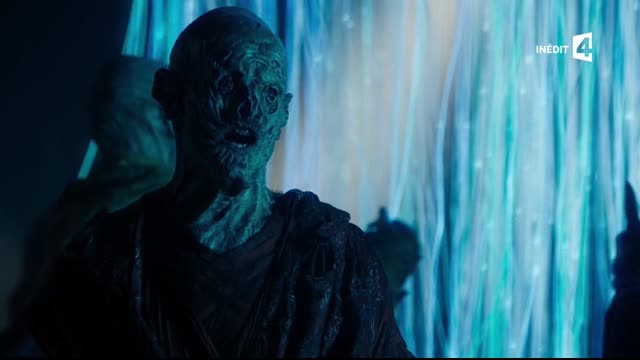 Doctor.Who.2005.S10E07.FRENCH.HDTV.x264-AMB3R