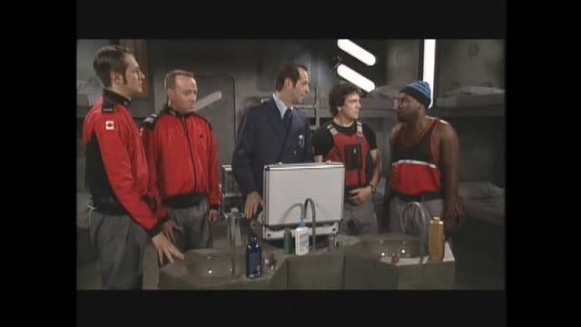 Dans une galaxie près de chez vous - S03E41 - Spit-Barishny-fire