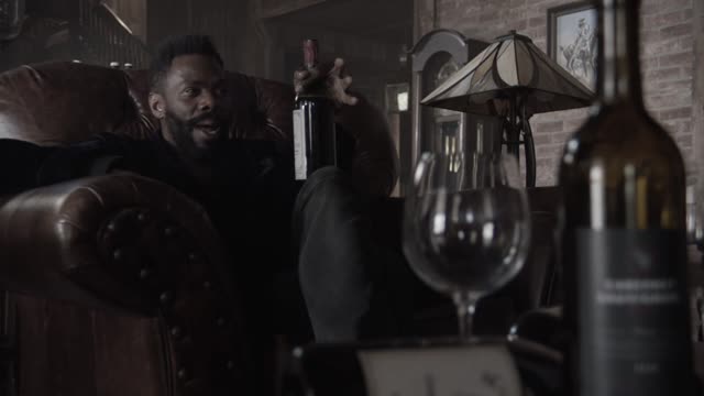 FEAR THE WALKING DEAD S04 E09 - Des personnes dans notre genre