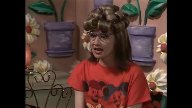 La Petite Vie S02E09 FRENCH 720p WEB-DL H264-CHELL