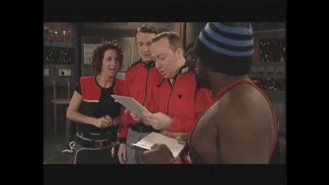 Dans une galaxie près de chez vous - S02E36 - La fissure