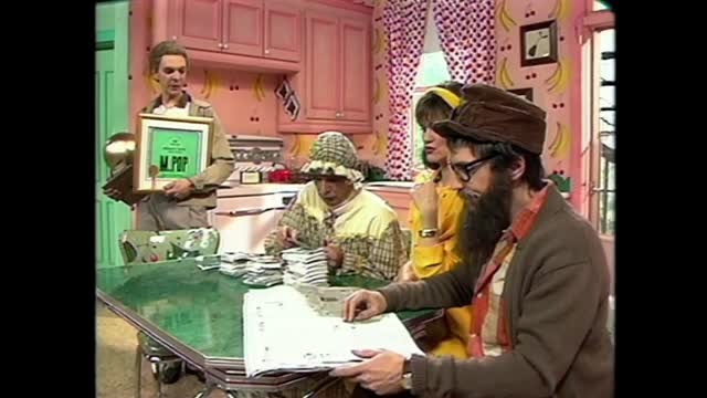 La Petite Vie S02E10 FRENCH 720p WEB-DL H264-CHELL