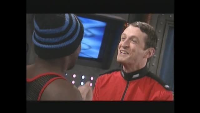 Dans une galaxie près de chez vous - S01E13 - Capitaine d'un jour