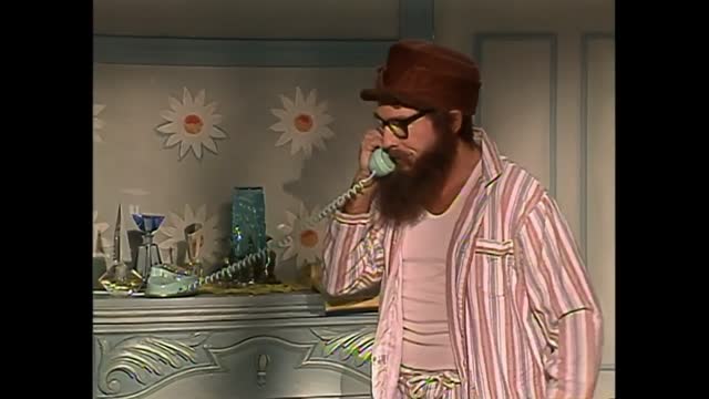 La Petite Vie S01E12 FRENCH 720p WEB-DL H264-CHELL