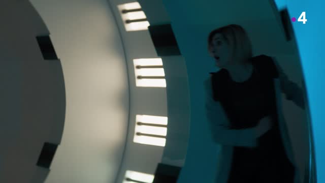 Doctor.Who.2005.S11E05.FRENCH.1080p.HDTV.H264-SH0W