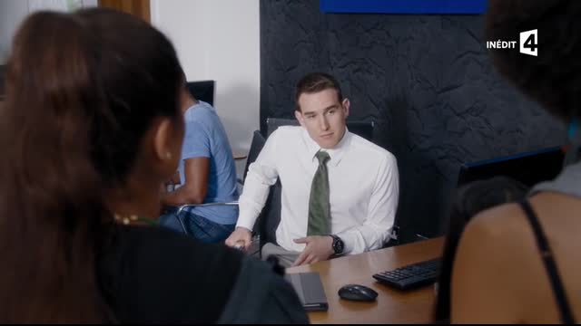 Doctor.Who.2005.S10E04.FRENCH.HDTV.x264-AMB3R