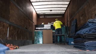 Get Movers | Moving Company in Aurora, ON | 289-466-1240