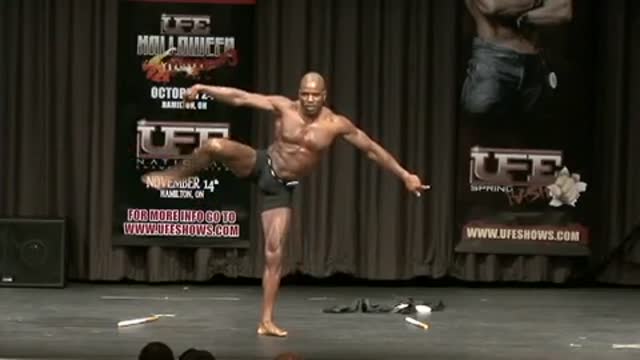 Bodies 2 Envy Fitness Studio Fitness Founder Routine