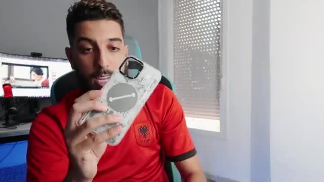 YOUNGKIT- Technology Series Cases (Co-Lab wit @Med Boumaaz ) (3)