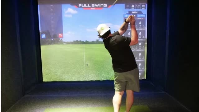 Wamesit Lanes : Golf Swing Simulator in Tewksbury, MA