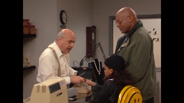 S1E07 - Los diamantes son para Roger