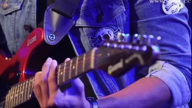 khuda-kare-specials-by-zee-music-720p_480p