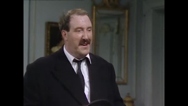 Allo.Allo.S04E06.DVDRip.XViD-LiGHTNiNG