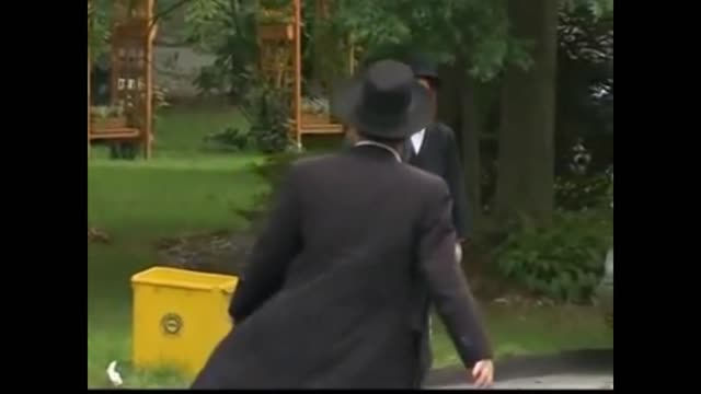 Jews that use their mouth during circumcision to suck blood from a baby's penis. (hasidic jews)