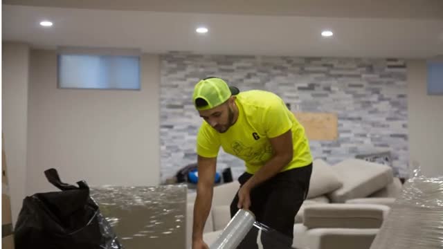 Get Movers | Moving Company in Surrey, BC | V3Z 0Z5