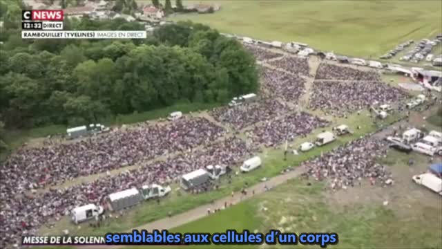 Homélie de Mgr Athanasius SCHNEIDER à la messe de Pentecôte – Pèlerinage de Chartres [8 juin 2025] sous-titré français