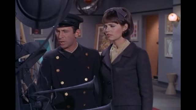 Get Smart - 1x17 - Kisses For KAOS