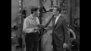 Andy Griffith - 5x17 - Goober Takes A Car Apart