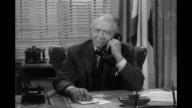 Andy Griffith - 3x15 - Barney And The Governor