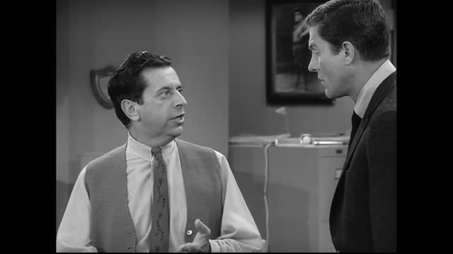 The Dick Van Dyke Show - 1x18 - Who Owes Who What