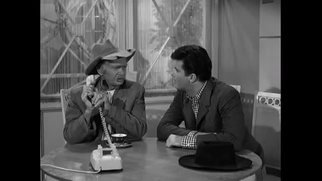 Beverly Hillbillies - 2x6 - Jethro's First Love