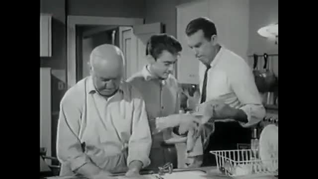 My Three Sons - 3x16 - Honorable Grandfather