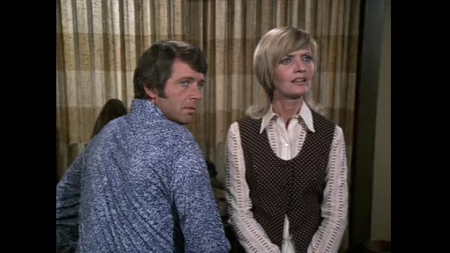 Brady Bunch - 3x17 - Jan's Aunt Jenny