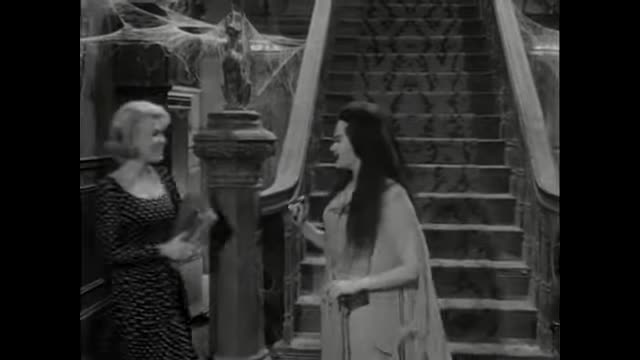 Munsters - 1x34 - Munster The Magnificent