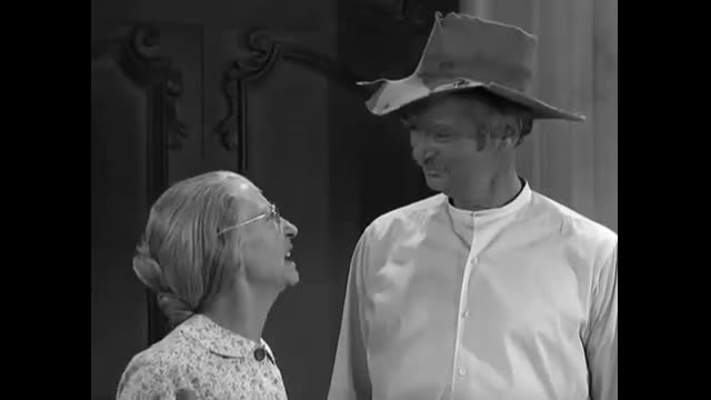 Beverly Hillbillies - 3x1 - Jed Becomes A Movie Mogul