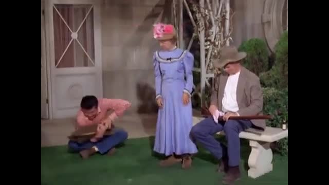 Beverly Hillbillies - 4x13 - Mr. Farquhar Stays On