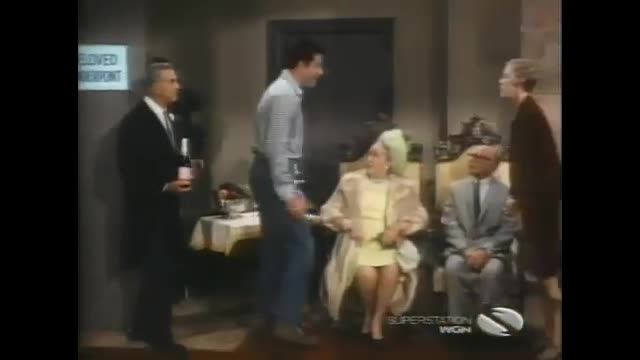 Beverly Hillbillies - 6x20 - Topless Anyone