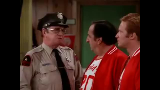 Happy Days - 4x9 - The Muckrakers