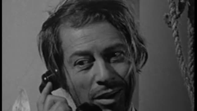 Addams Family - 1x14 - Art And The Addams Family