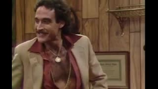 Three's Company - 4x5 - Jack The Ripper