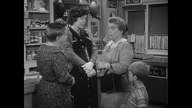 Andy Griffith - 1x15 - Those Gossipin' Men