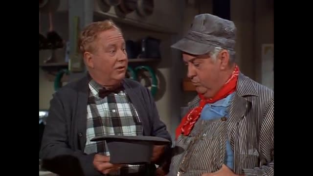 Green Acres - 1x1 - Oliver Buys A Farm