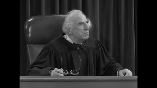 Dick Van Dyke - 4x21 - The Case Of The Pillow