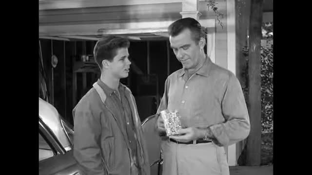 Leave It To Beaver - 3x13 - June's Birthday