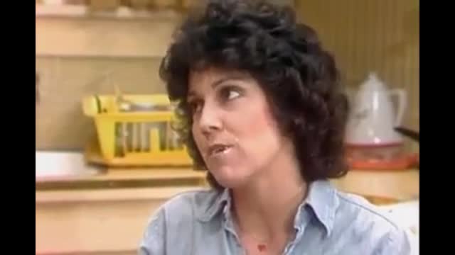 Three's Company - 2x23 - Chrissy Come Home