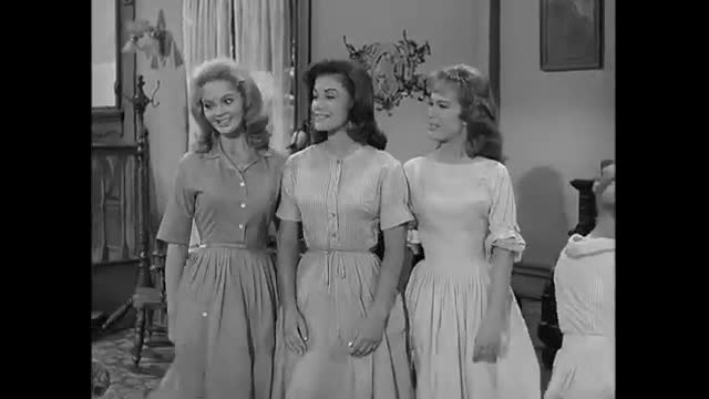 Petticoat Junction - 1x2 - Quick, Hide The Railroad
