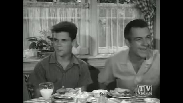 Leave It To Beaver - 3x2 - Beaver Takes A Bath