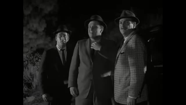 Munsters - 1x11 - The Midnight Ride Of Herman Munster